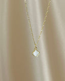 Clover Necklace Small - Pearl