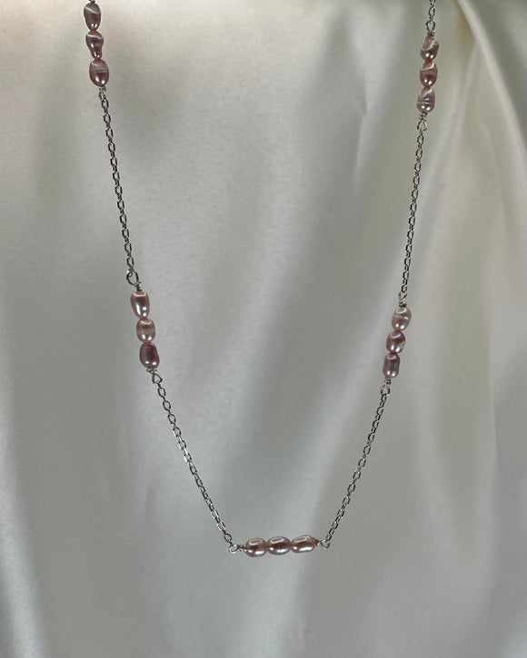 Keshi Rice Scatter Necklace - Dusky Pink