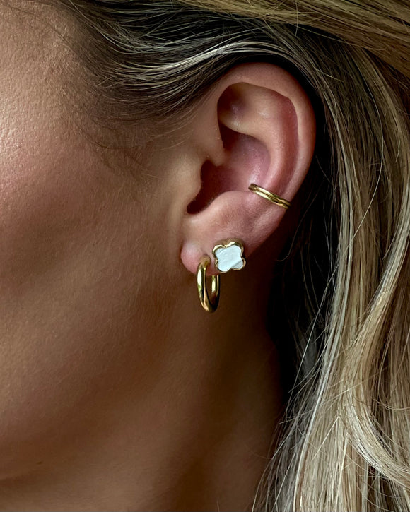 Clover Stud Small - Pearl