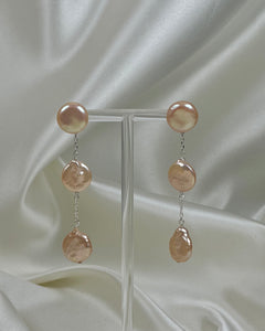 Triple Pearl Coin Chain Earring - Peach