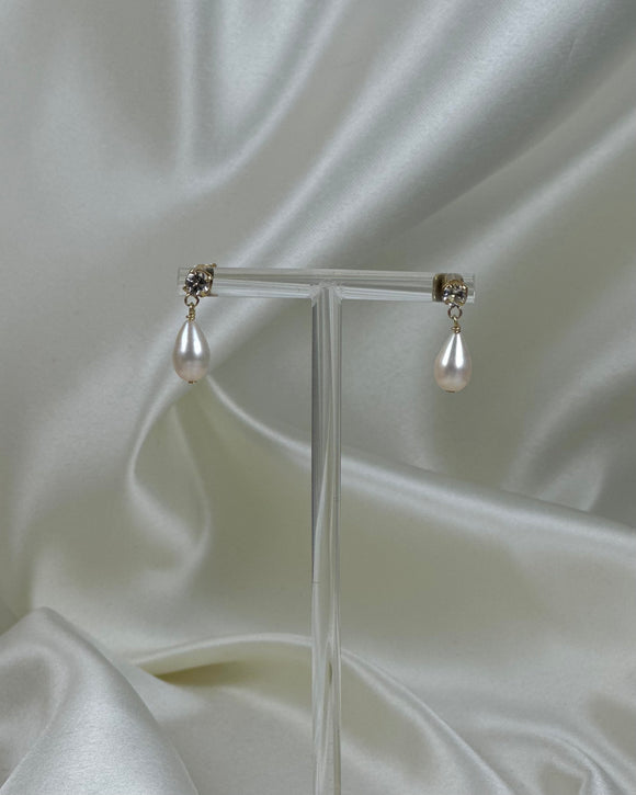 Topaz Pearl Stud - Teardrop