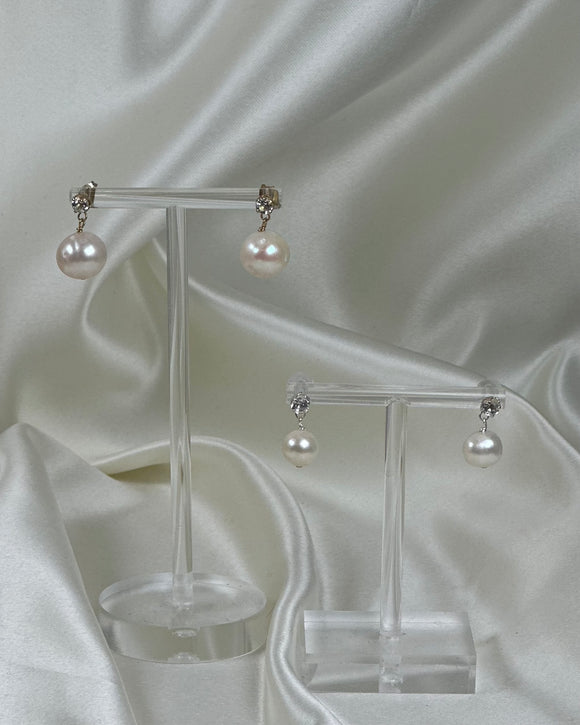 Topaz Pearl Stud - Round