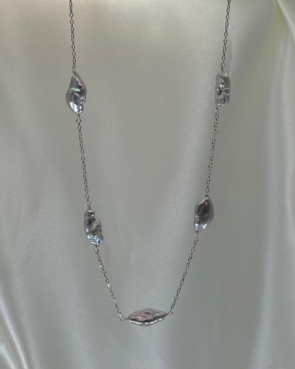 Keshi Scatter Necklace - Silver Grey