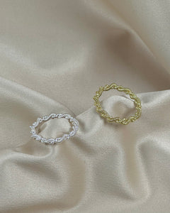 Slinky Bobble Twirl Ring