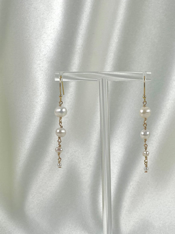 Pearl Gradient Earrings - Short