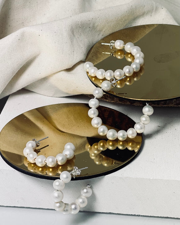 Pearl Hoop